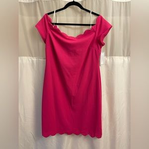 Scalloped pink dress